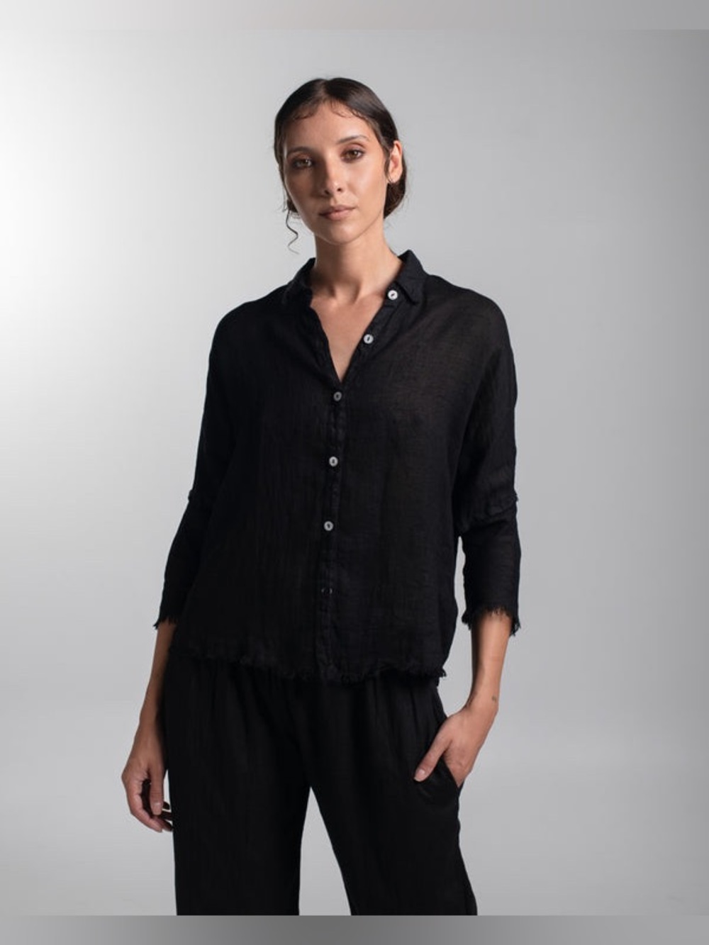 Jaga Womens 100% Linen Button Down Shirt Black MSRP $398 USA Made Size 0